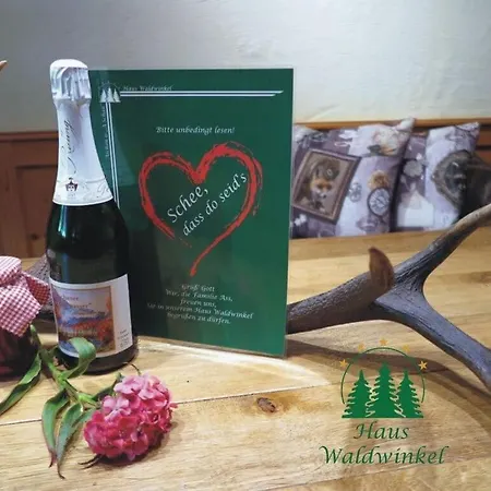 Nagelsmederij In Het Waldwinkel *