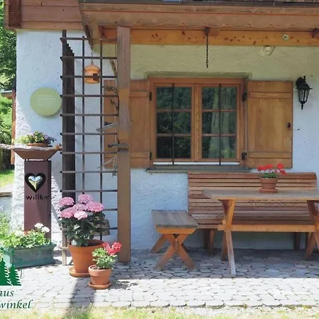 Nagelsmederij In Het Waldwinkel